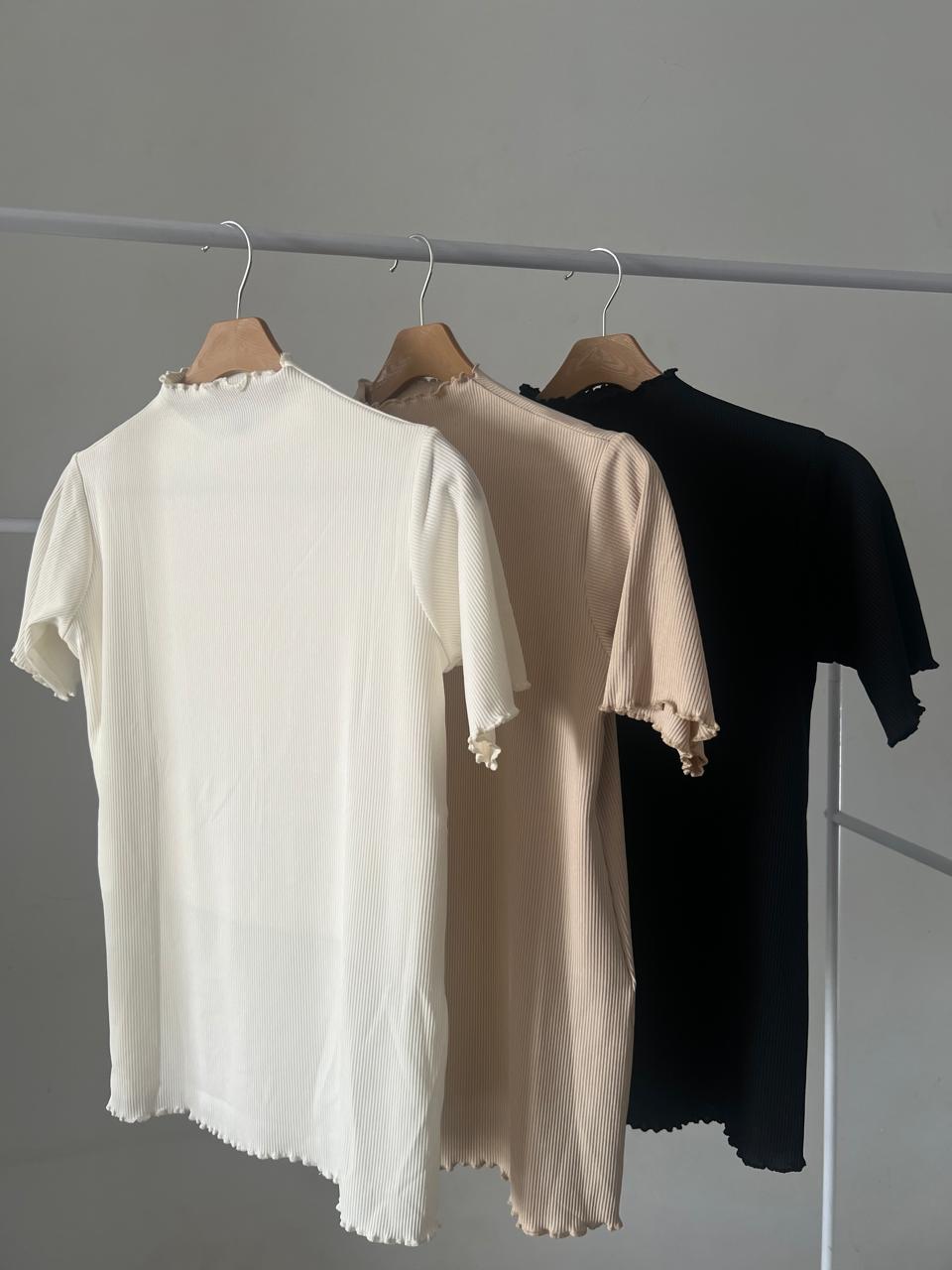 Basic Shirt - Half sleeve