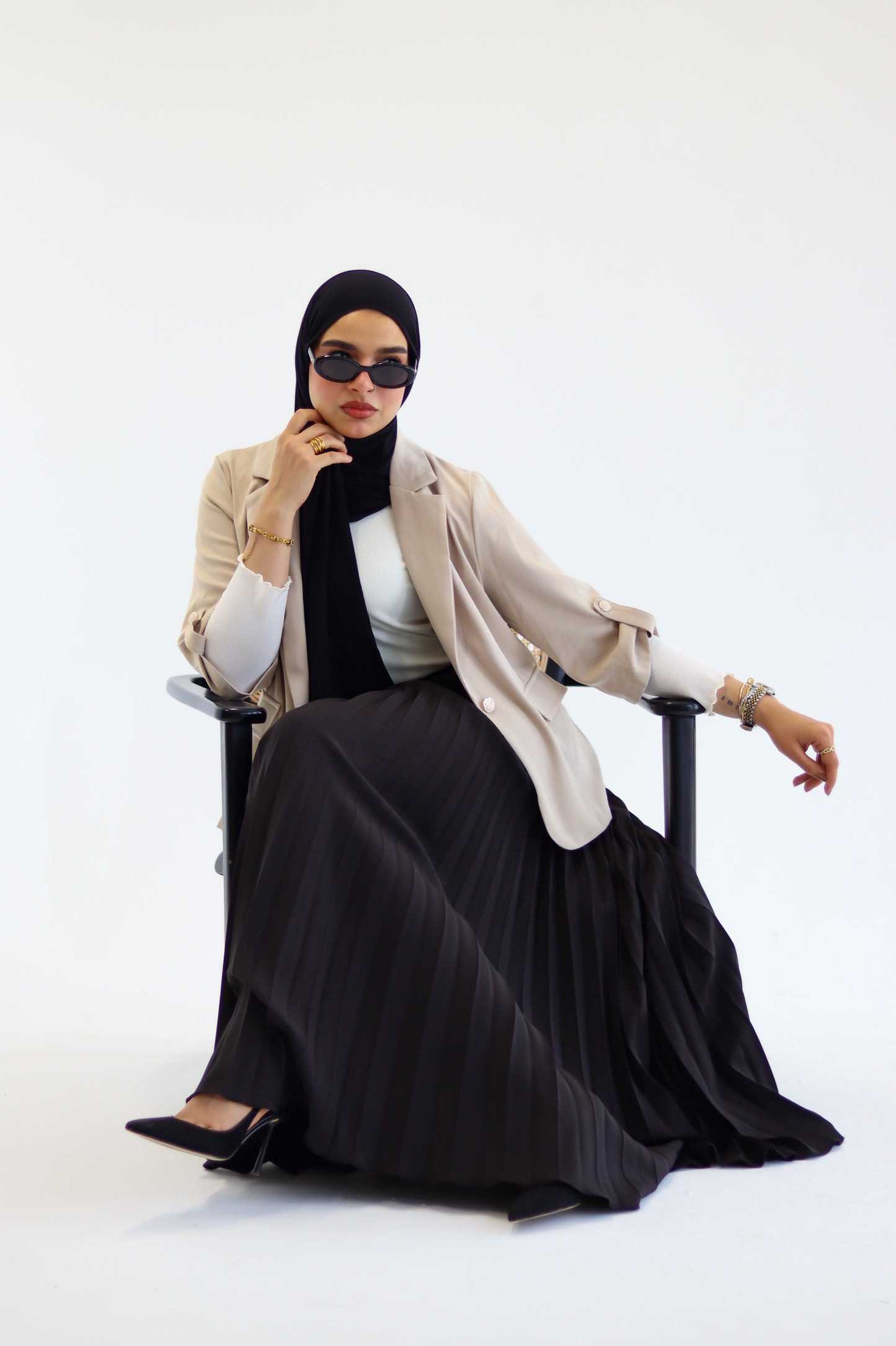 Lina - Pleated Skirt in Black